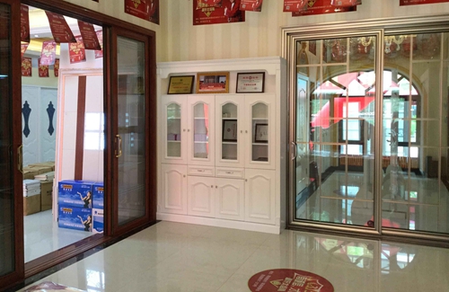 讓你久等了！富軒專賣店開業“大四喜”，閃耀“五一”舞臺